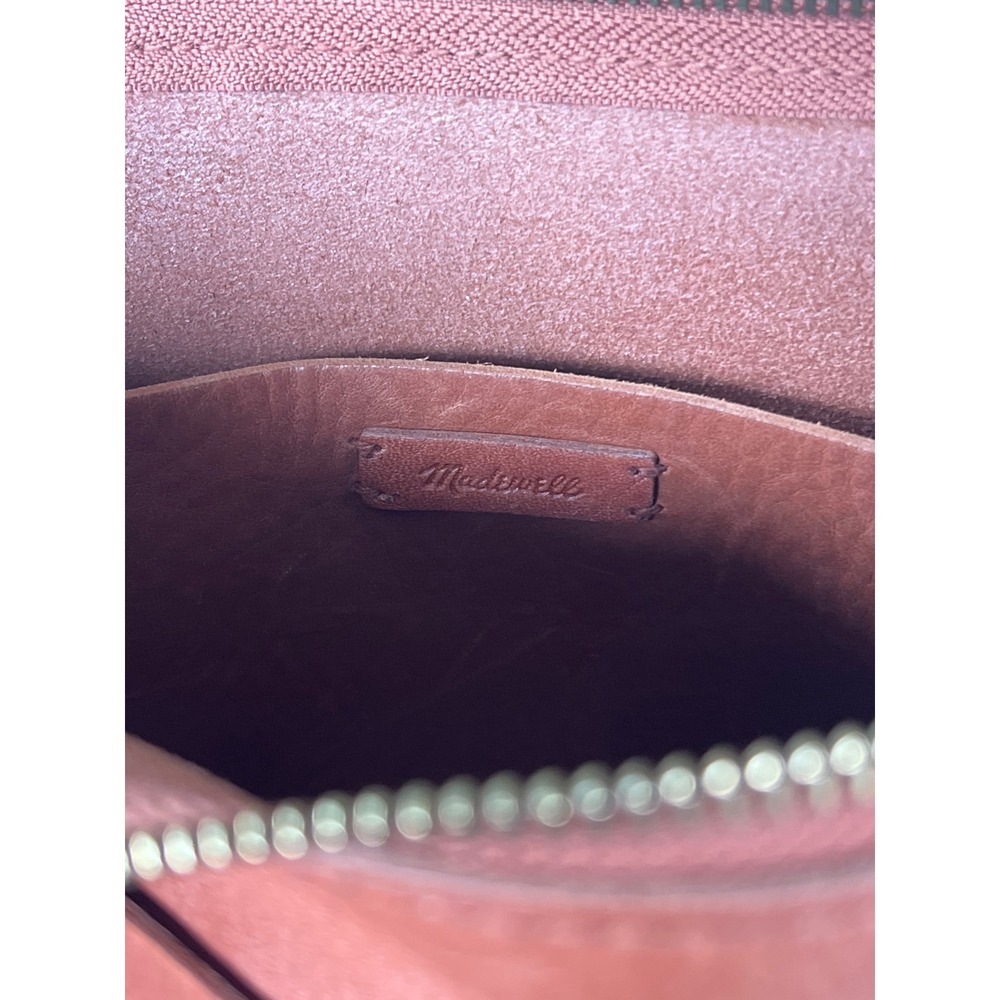 Madewell Transport Crossbody Bag English Saddle Brown Leather Zip Top - Picture 3 of 6